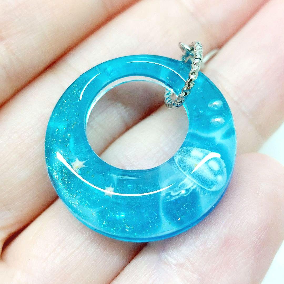 レジン　ハンドメイド　ピアス　264