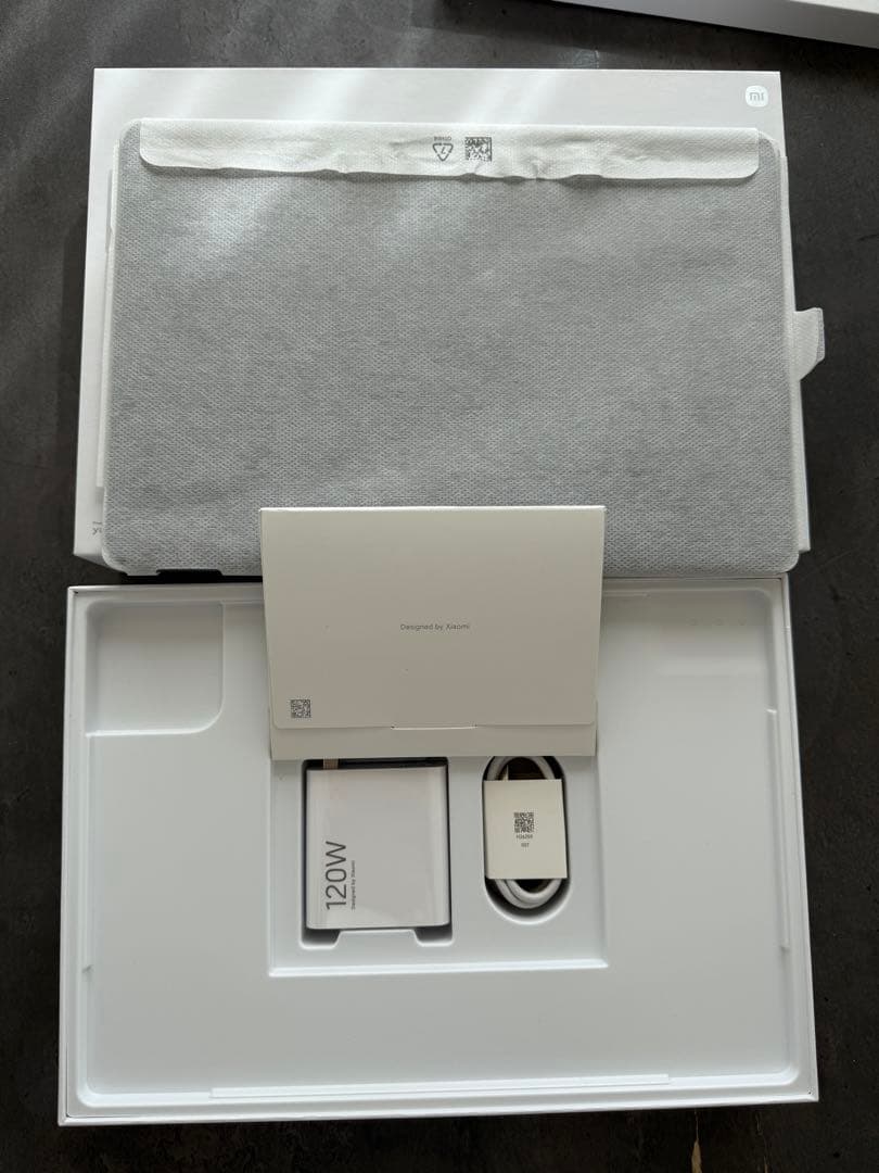 Xiaomi Pad 6s Pro 12+256 超美品・近未使用キーボード付