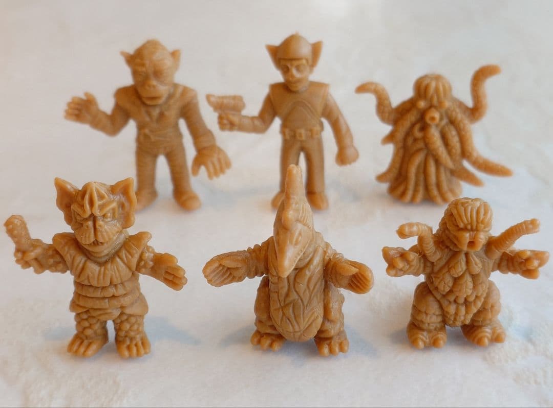 ウルトラマン　怪獣　消しゴム　アンティッQ　美品
