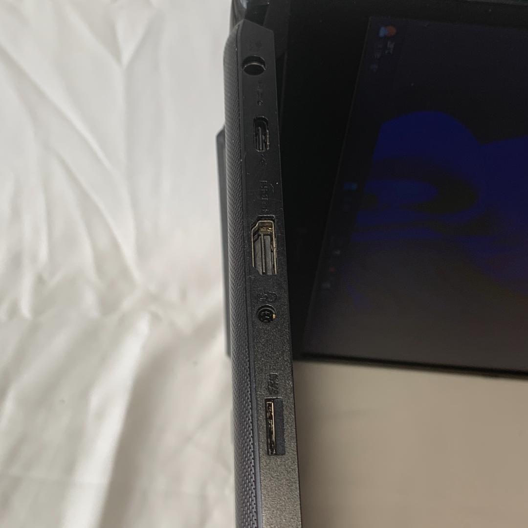T07D【美品】東芝 13.3型/i5第8世代/16GB/512GB d