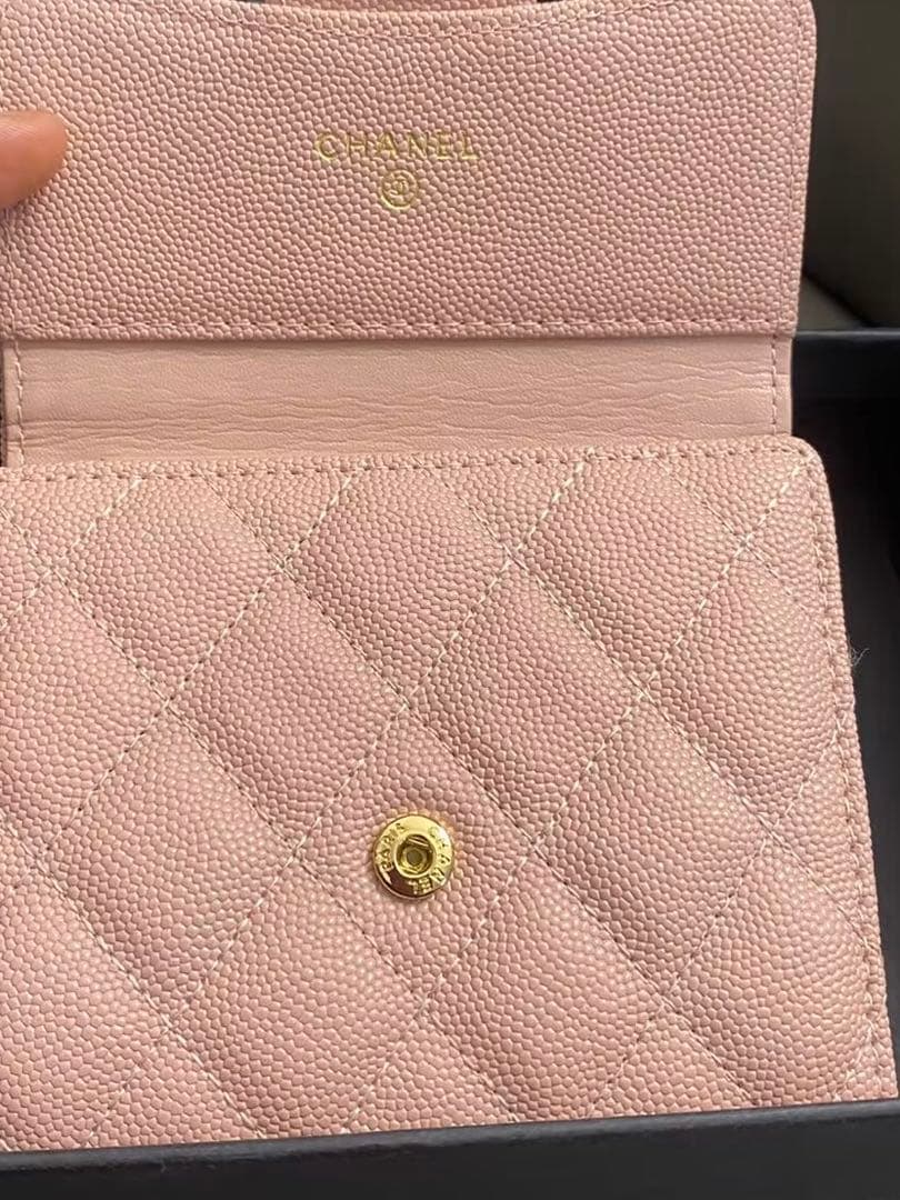 CHANEL ピンク キルティング 三つ折り財布 クラシック マトラッセ