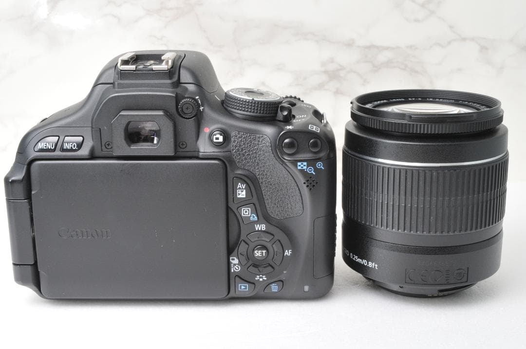Canon EOS Kiss X5⭐️スマホ転送 一眼レフカメラ 高画質