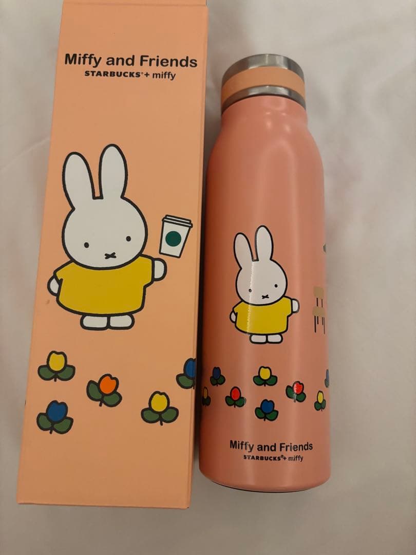 新品未使用　STARBUCKS+ Miffy ウォーターボトル ピンク