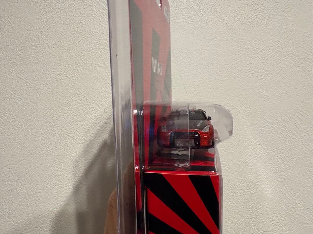 MINI-GT LBWK 日産 GT-R R35 キャンディレッド 限定版
