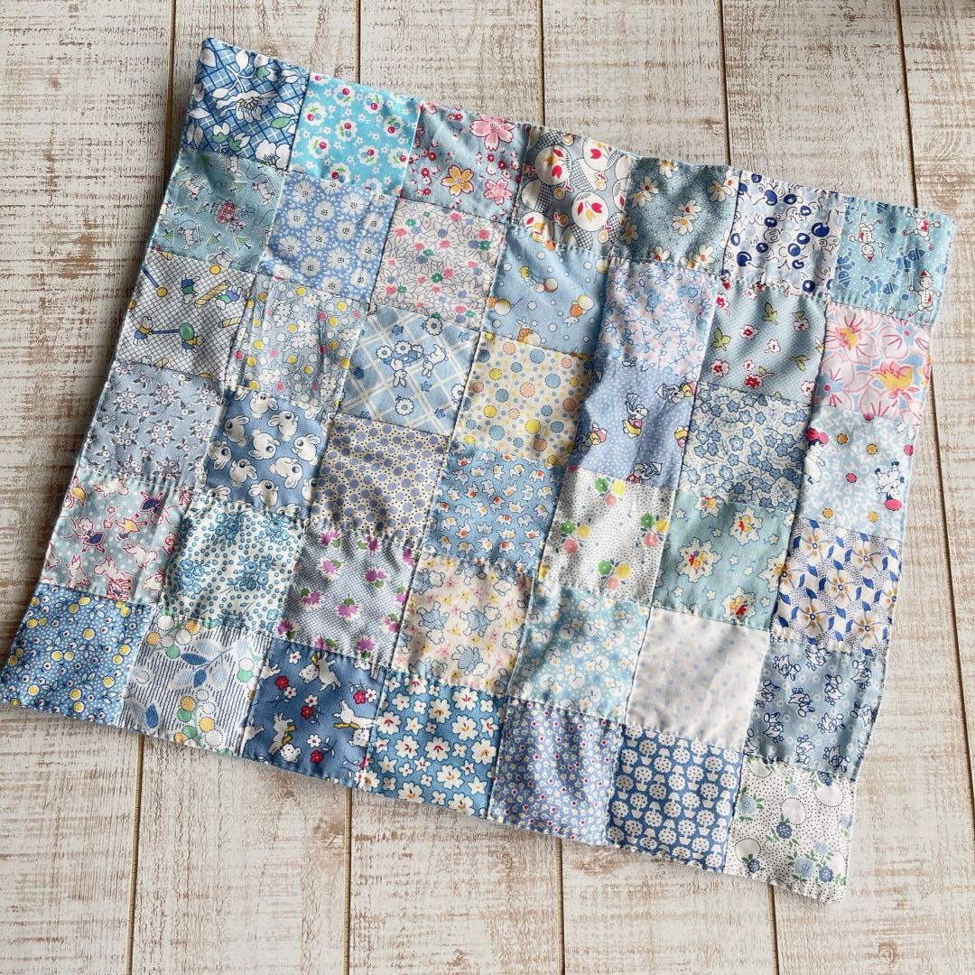 専用⚘handmadeパッチワークふわふわマット① カフェマットとしても੯・͡△♡