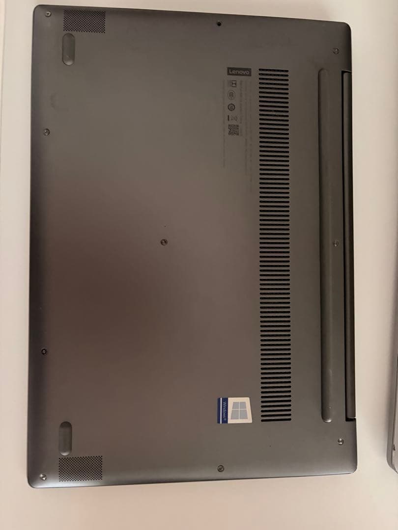 Lenovo IdeaPad 720S-13IKB 第8世代i5 TypeC