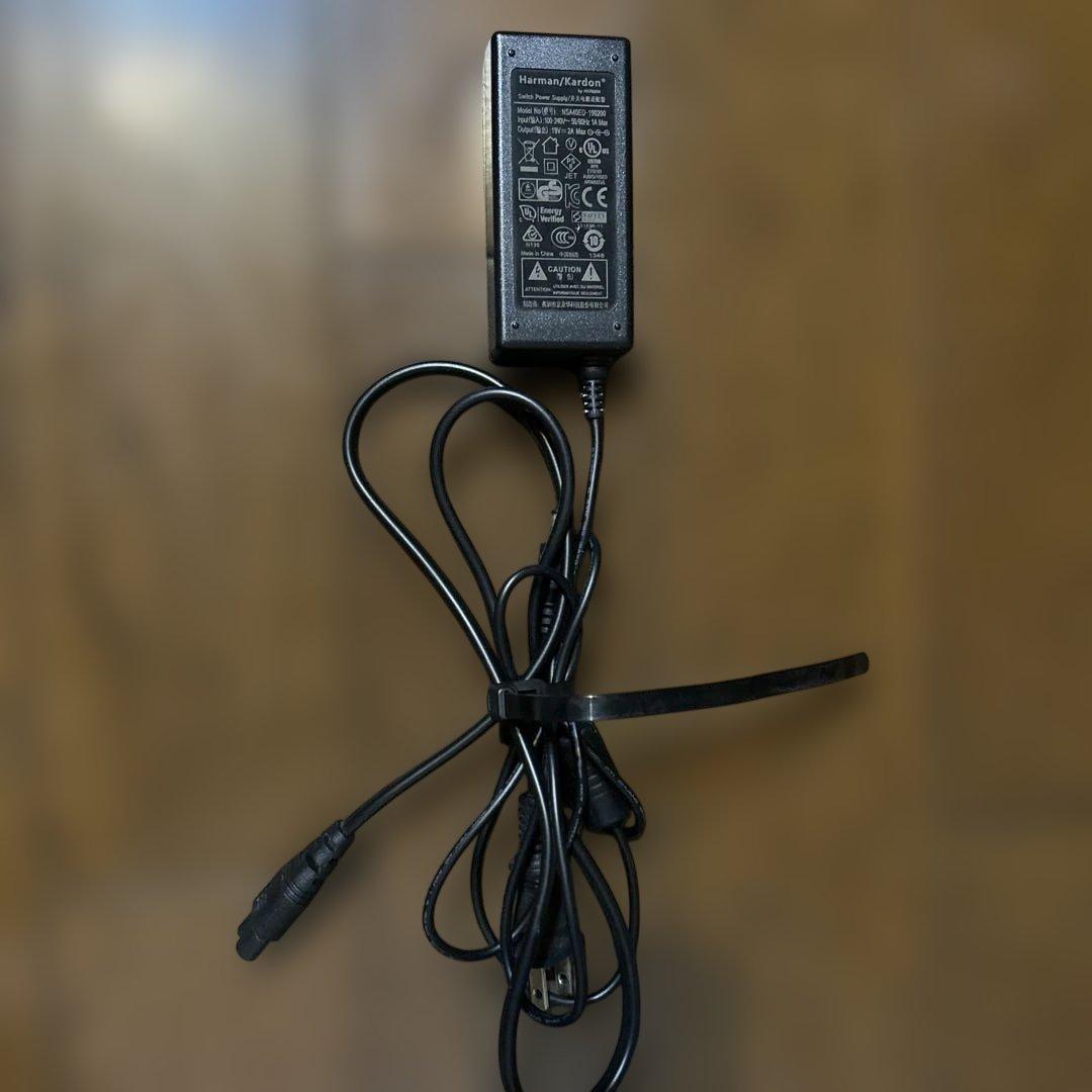 harman/kardon スマートスピーカー 円形