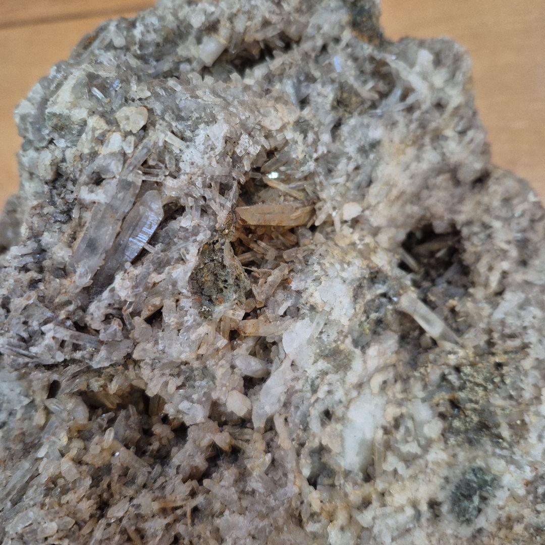 自然　水晶の原石