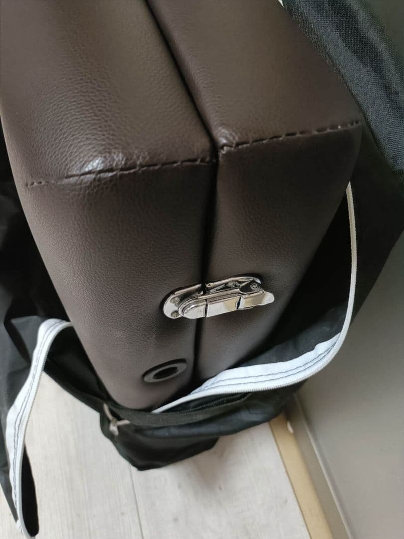 折り畳み エステベッド 軽量 出張エス テ まつエクにも マッサージベッド
