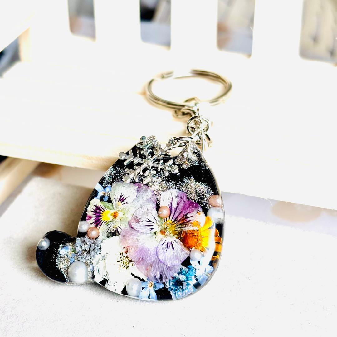 No.3104★ハンドメイド★ドライフラワー♡フラワーレジンキーホルダー