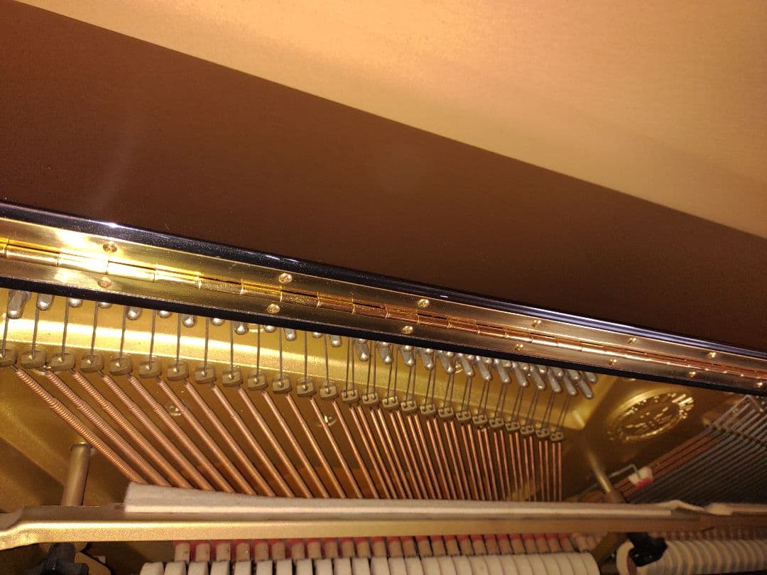 YAMAHA UX30A アップライトピアノ 上位機種 X支柱