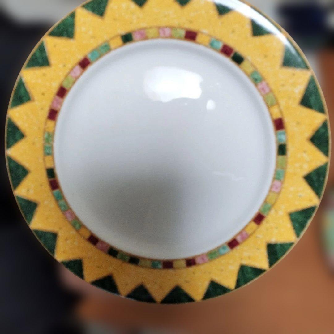 ロイヤルドルトン 陶器 食器セット ほぼ未使用です。
