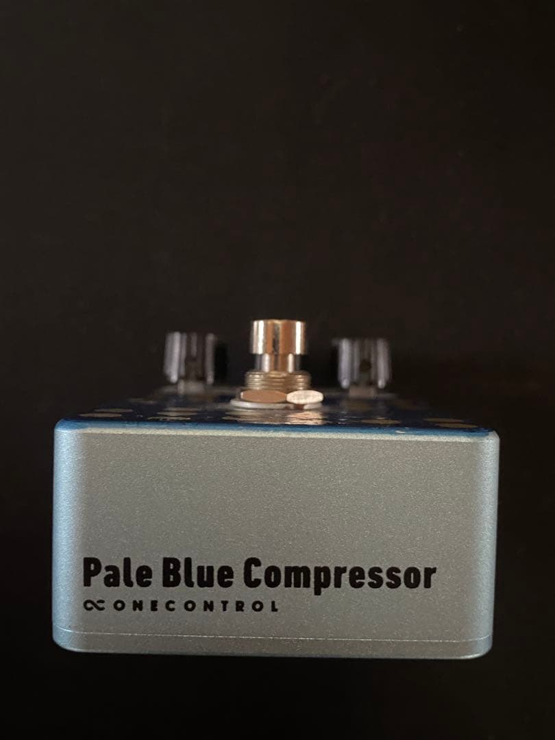 ギター ONE CONTROL Pale Blue Compressor
